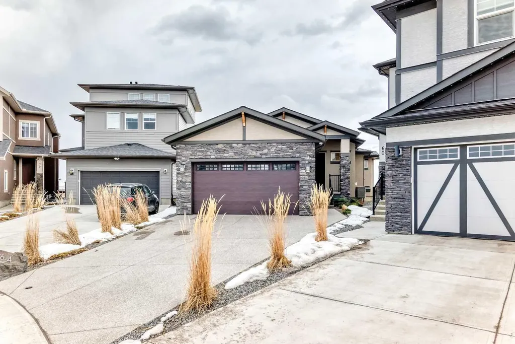 64 Walcrest View SE Calgary AB T2X 4G3