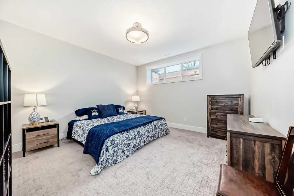 64 Walcrest View SE Calgary AB T2X 4G3