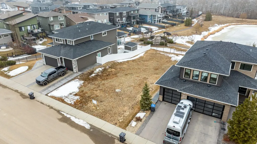 73 Valli Close Sylvan Lake AB T4S 0P2