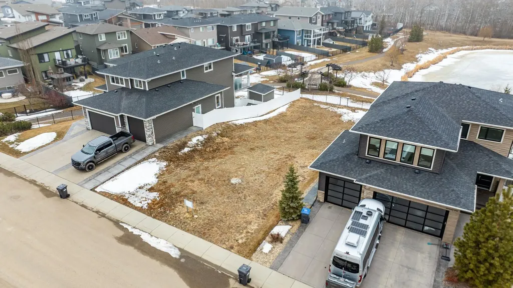 73 Valli Close Sylvan Lake AB T4S 0P2