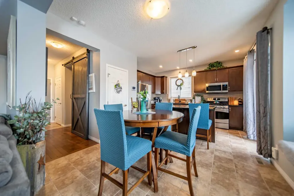 322 Windridge View SW Airdrie AB T4B 3R9