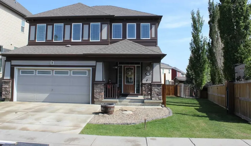 322 Windridge View SW Airdrie AB T4B 3R9