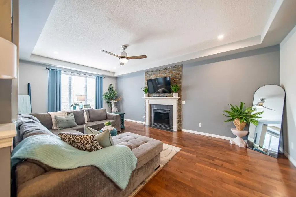 322 Windridge View SW Airdrie AB T4B 3R9