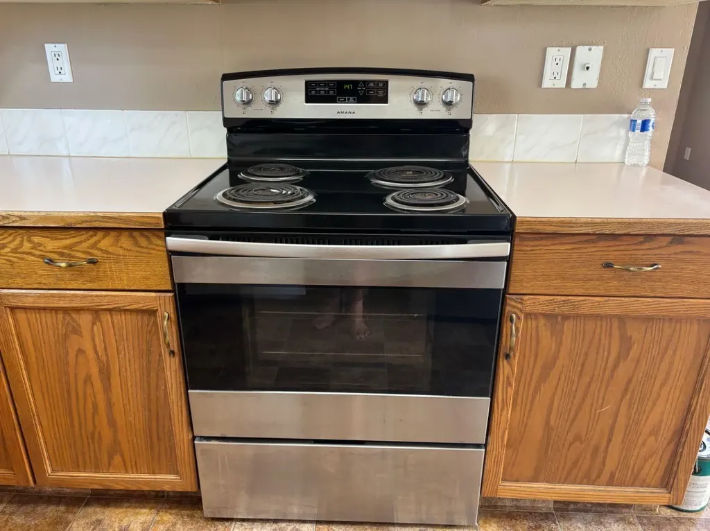 506 Columbia Boulevard W Lethbridge AB t1k 6t2