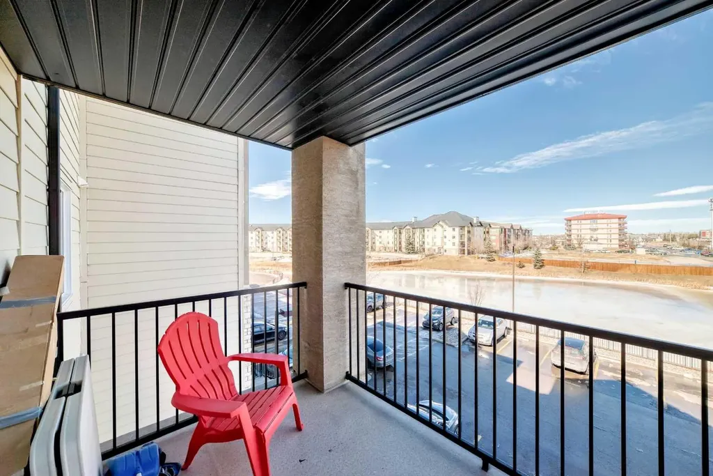 304 Mackenzie Way SW Airdrie AB T4B 3H6