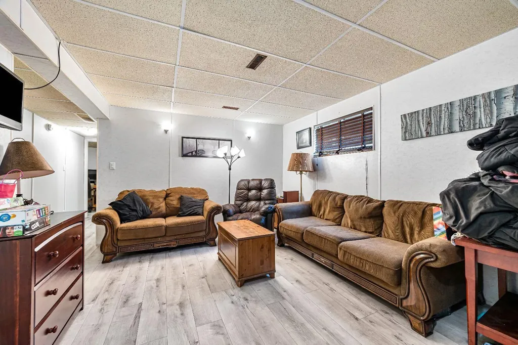 213 3 Street W Lashburn SK S0M 1H0