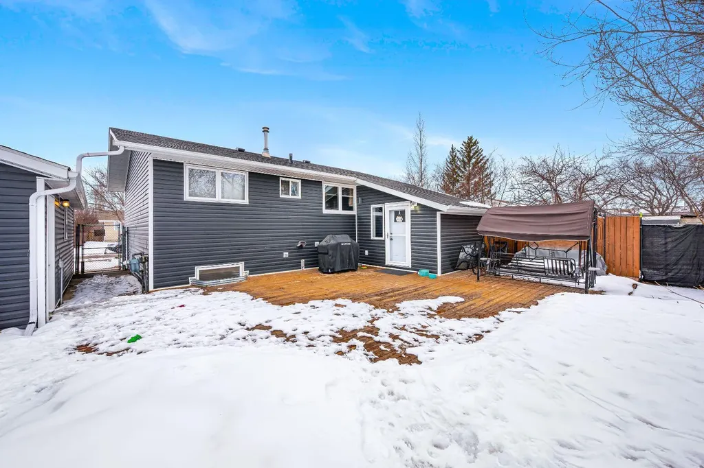 213 3 Street W Lashburn SK S0M 1H0