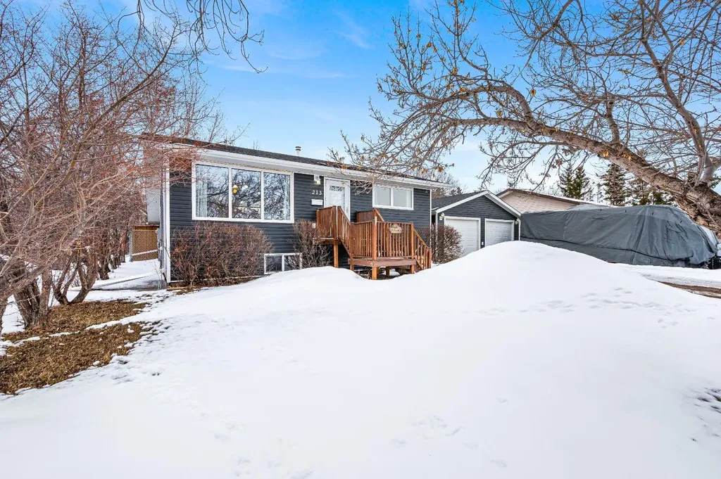 213 3 Street W Lashburn SK S0M 1H0