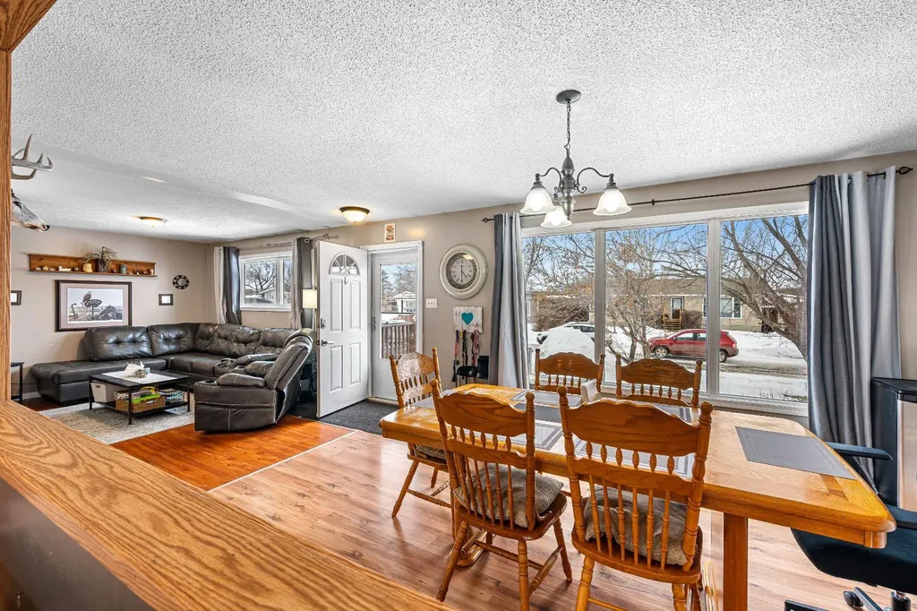 213 3 Street W Lashburn SK S0M 1H0
