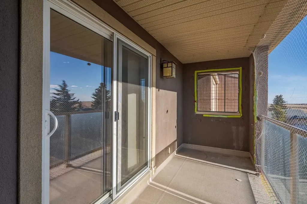 1234 Edenwold Heights NW Calgary AB T3A 3T5