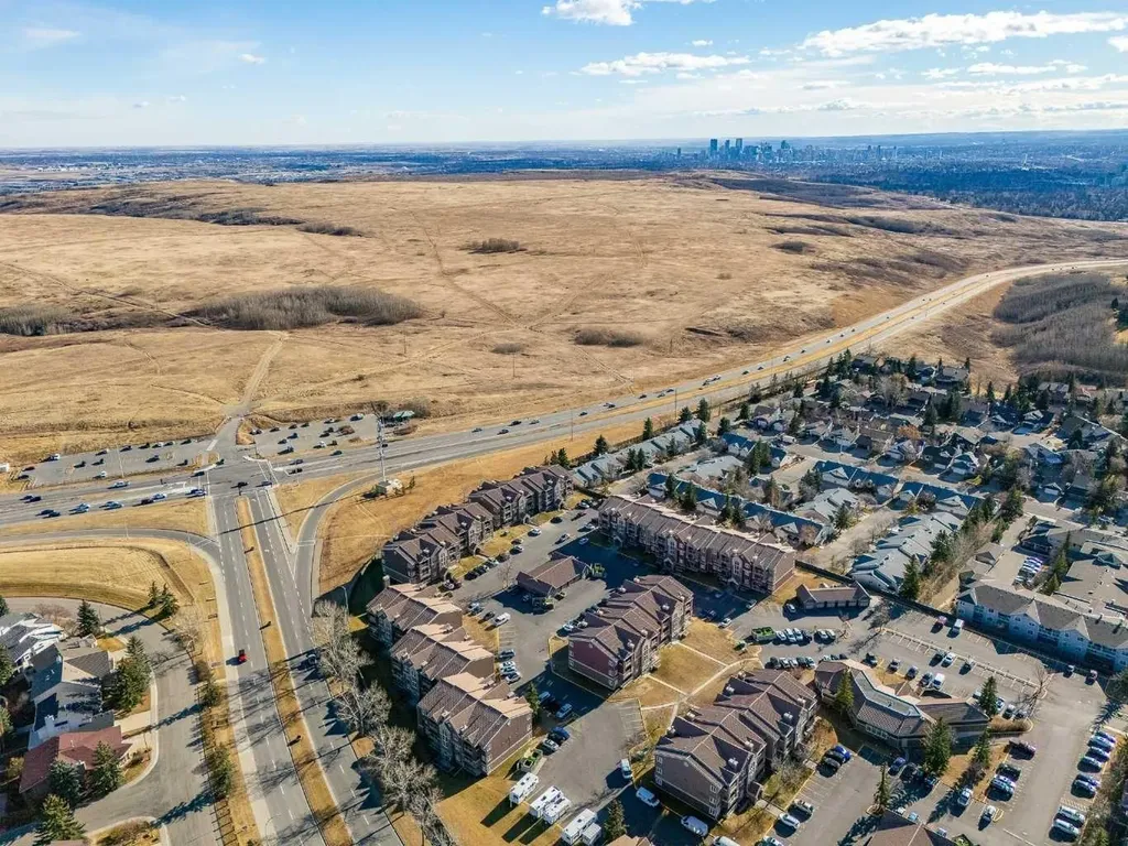 1234 Edenwold Heights NW Calgary AB T3A 3T5