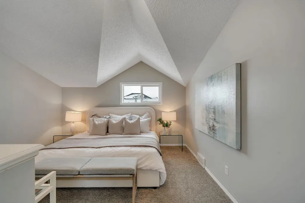 41 Saddlefield Drive NE Calgary AB T3J 4Z9