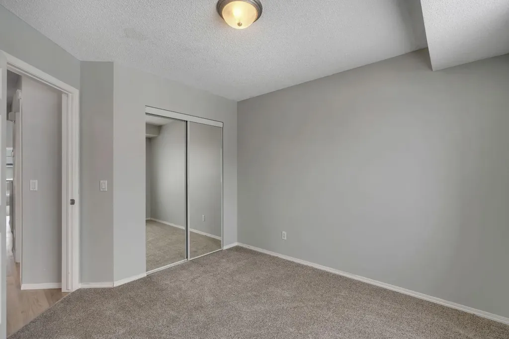 41 Saddlefield Drive NE Calgary AB T3J 4Z9