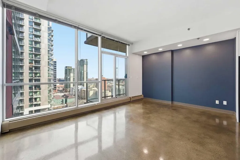 135 13 Avenue SW Calgary AB T2R 0W8