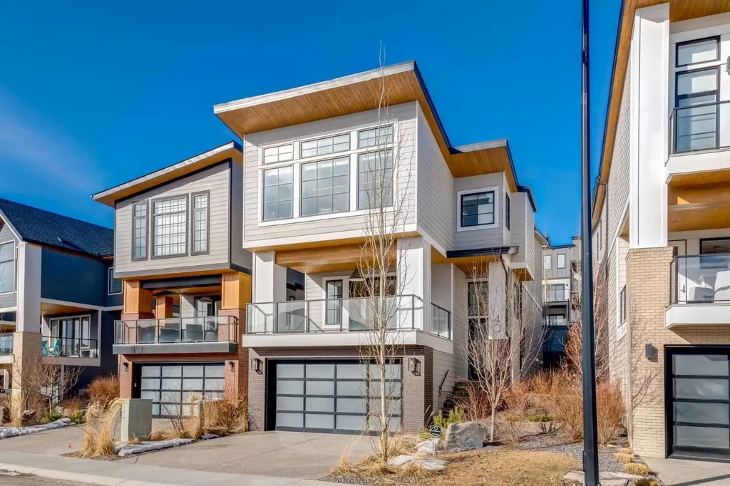 40 Timberline Way SW Calgary AB T3H0W3
