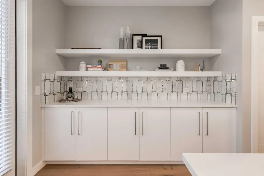 40 Timberline Way SW Calgary AB T3H0W3
