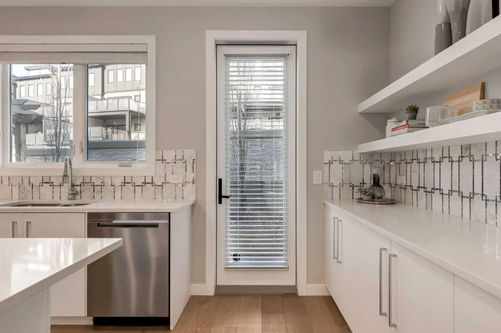 40 Timberline Way SW Calgary AB T3H0W3