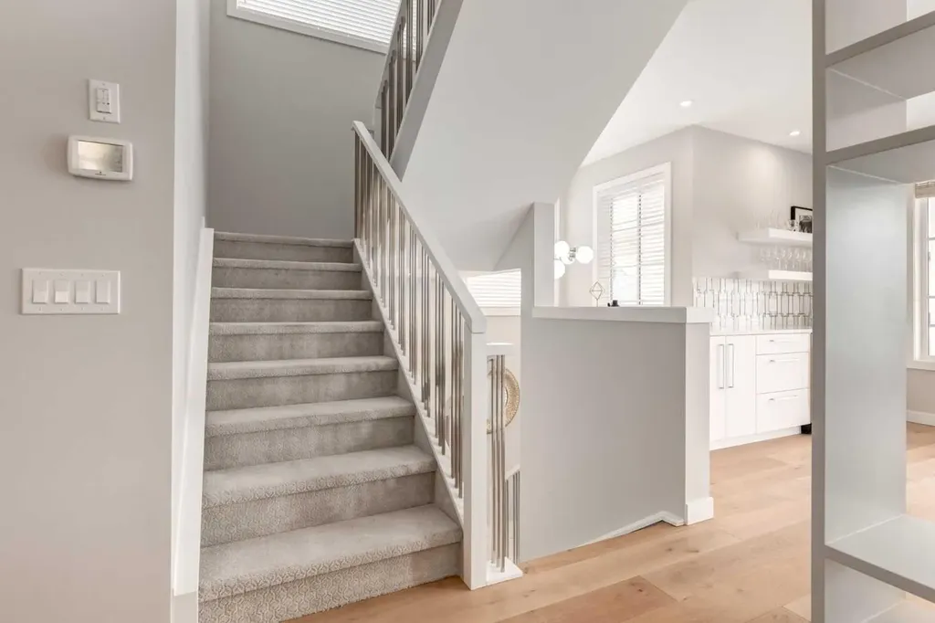 40 Timberline Way SW Calgary AB T3H0W3