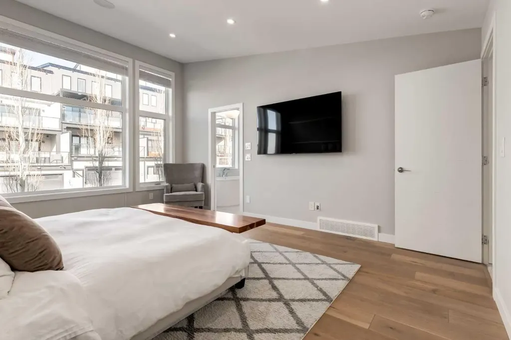 40 Timberline Way SW Calgary AB T3H0W3