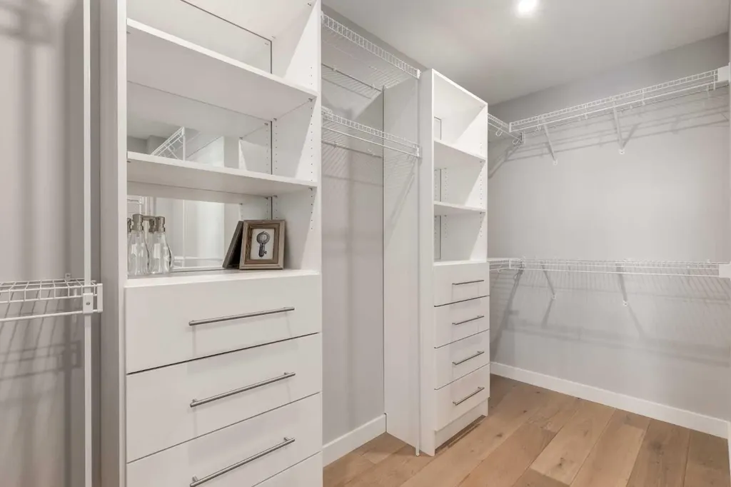 40 Timberline Way SW Calgary AB T3H0W3