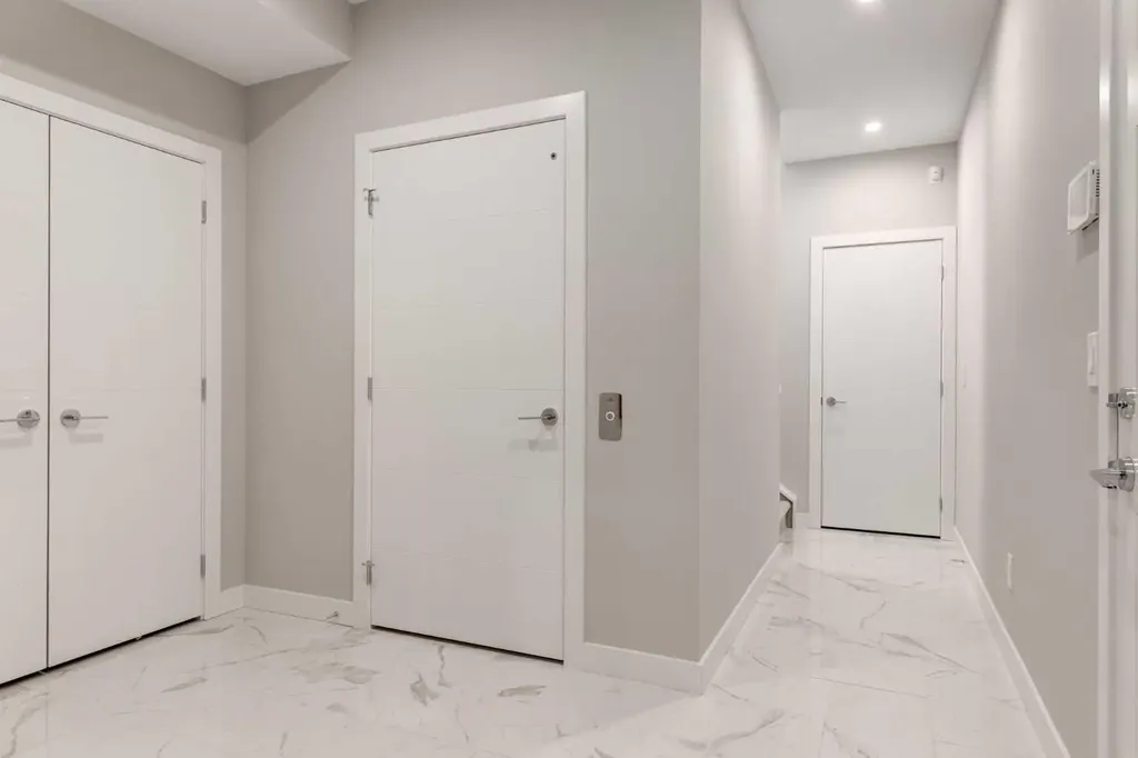 40 Timberline Way SW Calgary AB T3H0W3