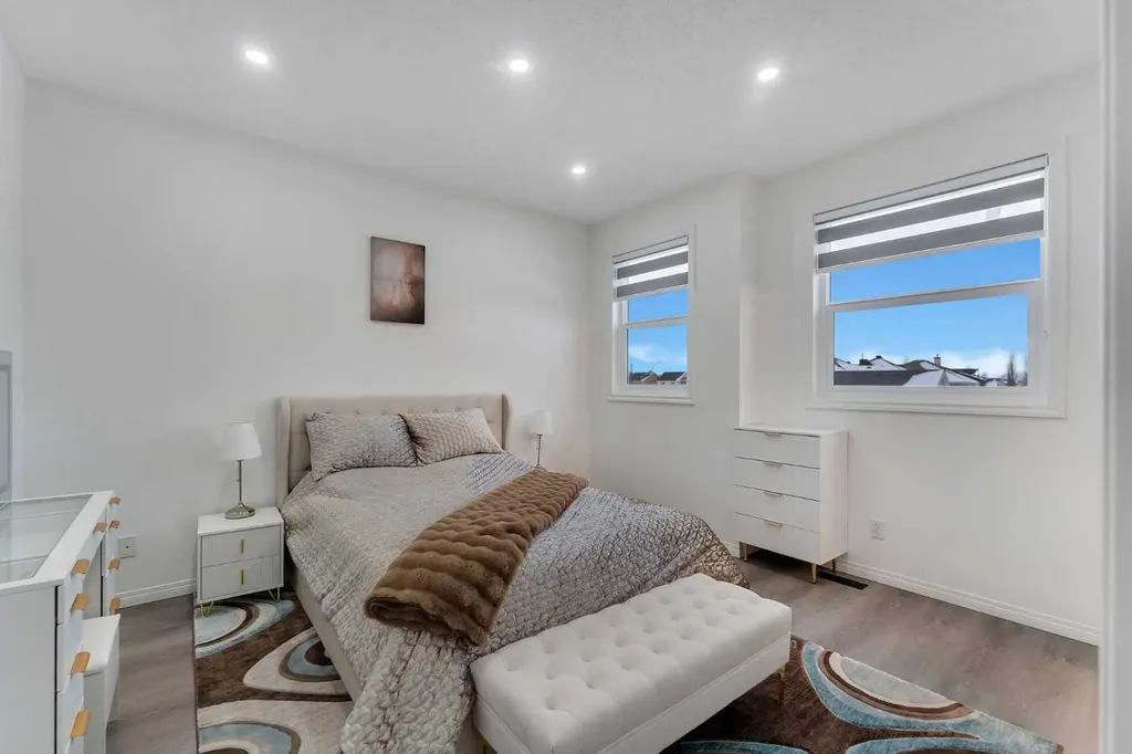 41 Royal Birch Terrace NW Calgary AB T3G 5N7