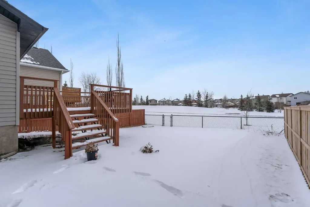 41 Royal Birch Terrace NW Calgary AB T3G 5N7