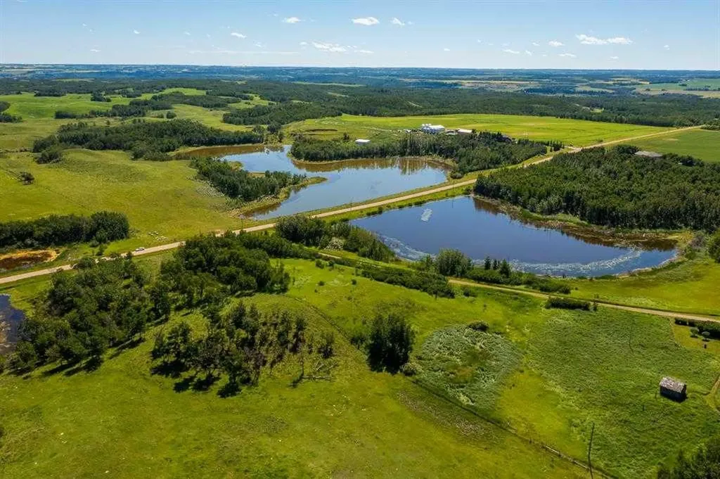 38324 Range Road 244 Rural Lacombe County AB T0M 0Y0