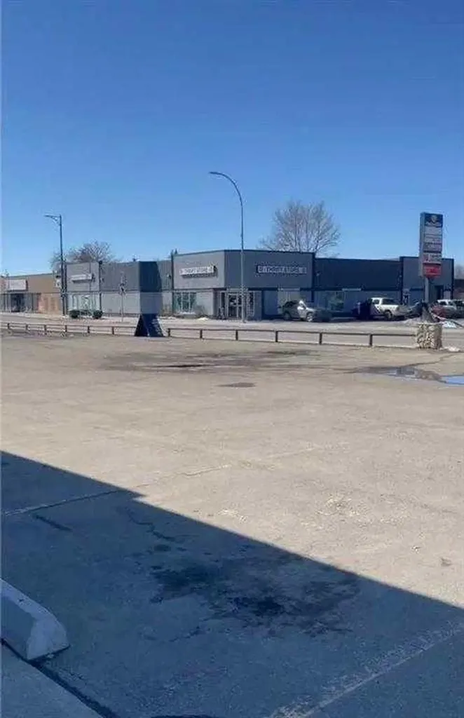 106 Centre Street SE High River AB T1V2B8