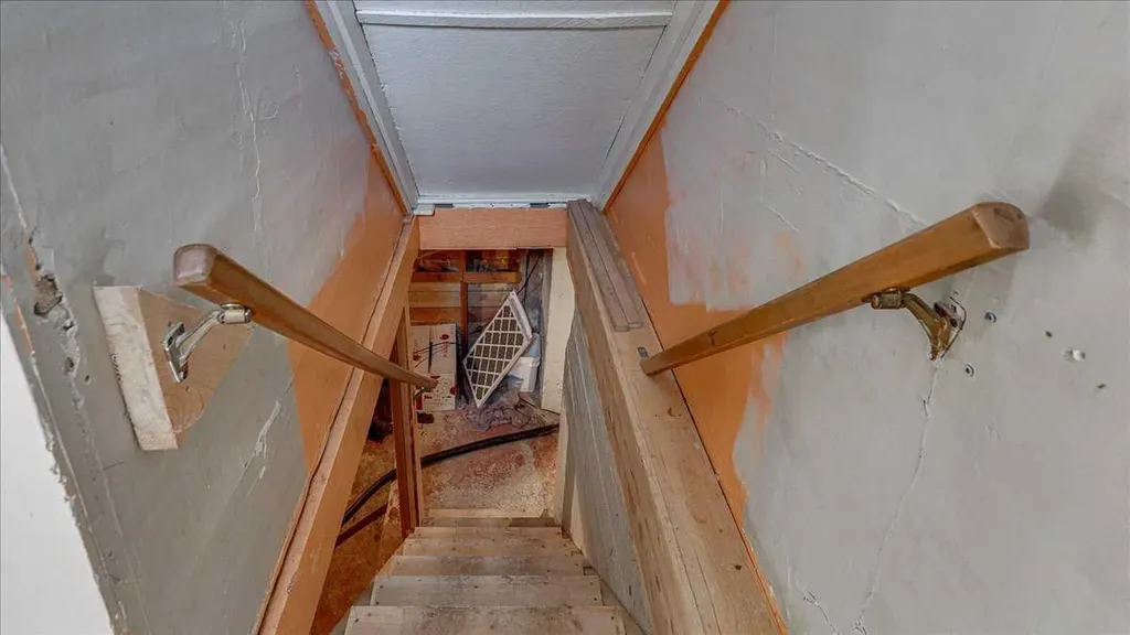 2122 23 Avenue Didsbury AB T0M 0W0