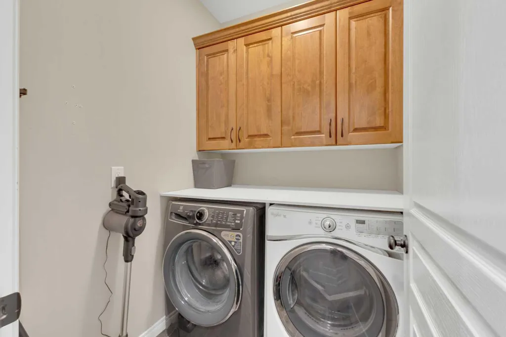 29 Emily Crescent Lacombe AB T4L 0A5