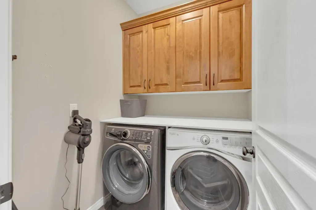 29 Emily Crescent Lacombe AB T4L 0A5