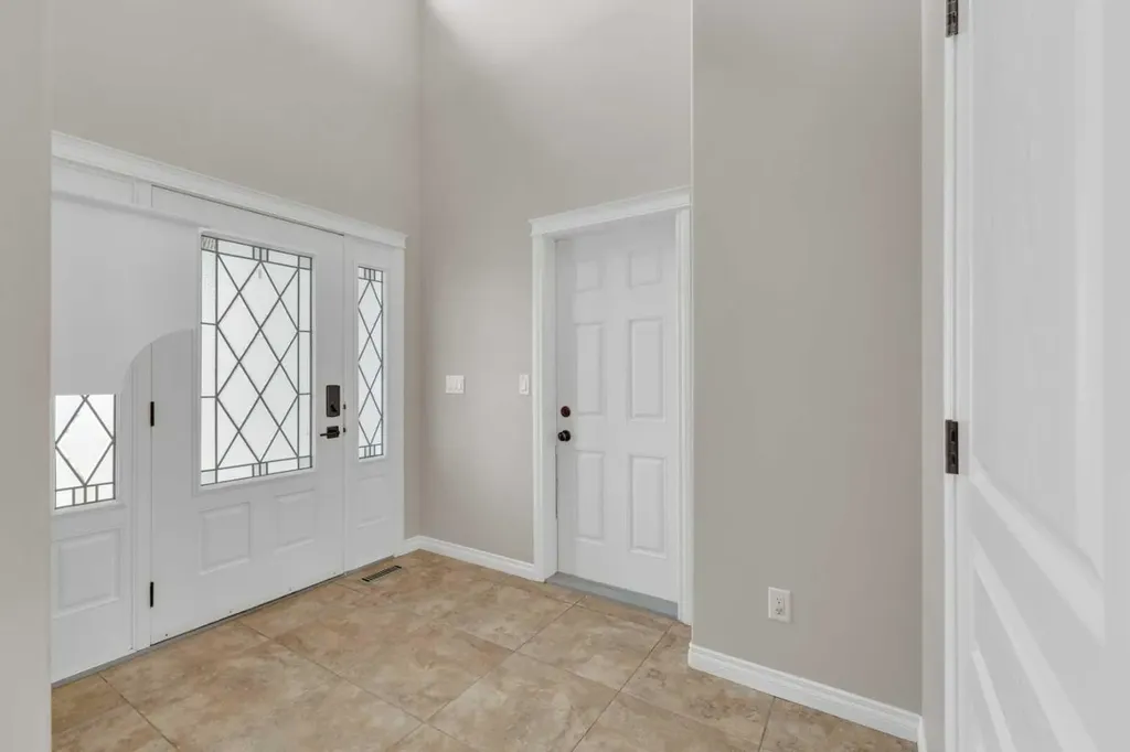 29 Emily Crescent Lacombe AB T4L 0A5
