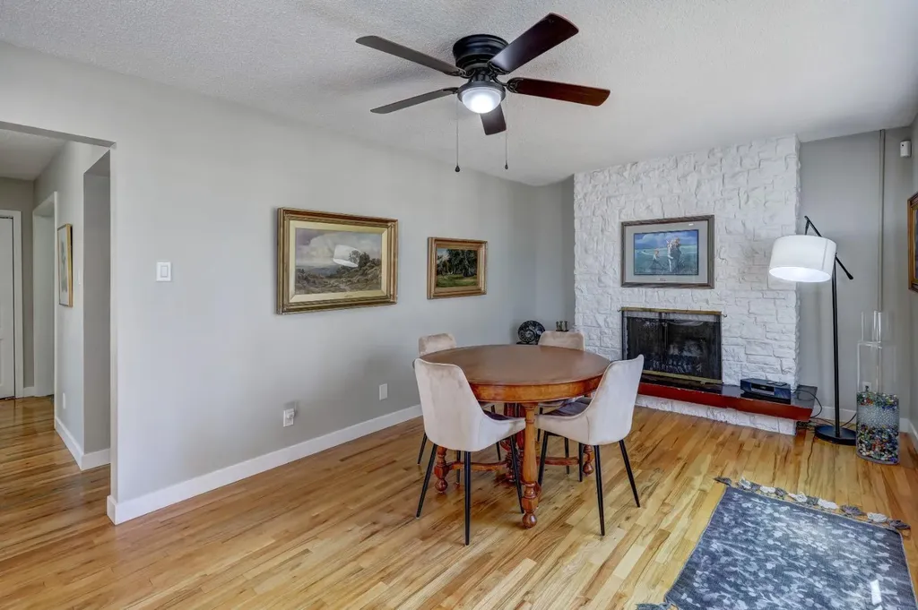 150 9 Street NW Drumheller AB T0J 0Y1