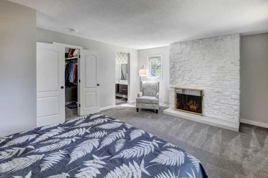 150 9 Street NW Drumheller AB T0J 0Y1