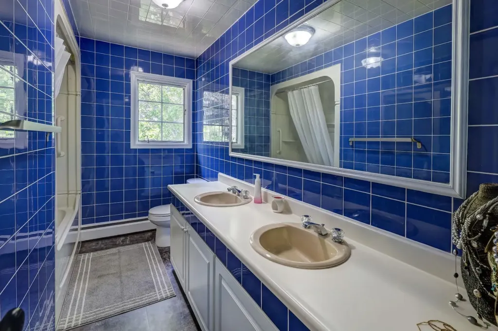 150 9 Street NW Drumheller AB T0J 0Y1