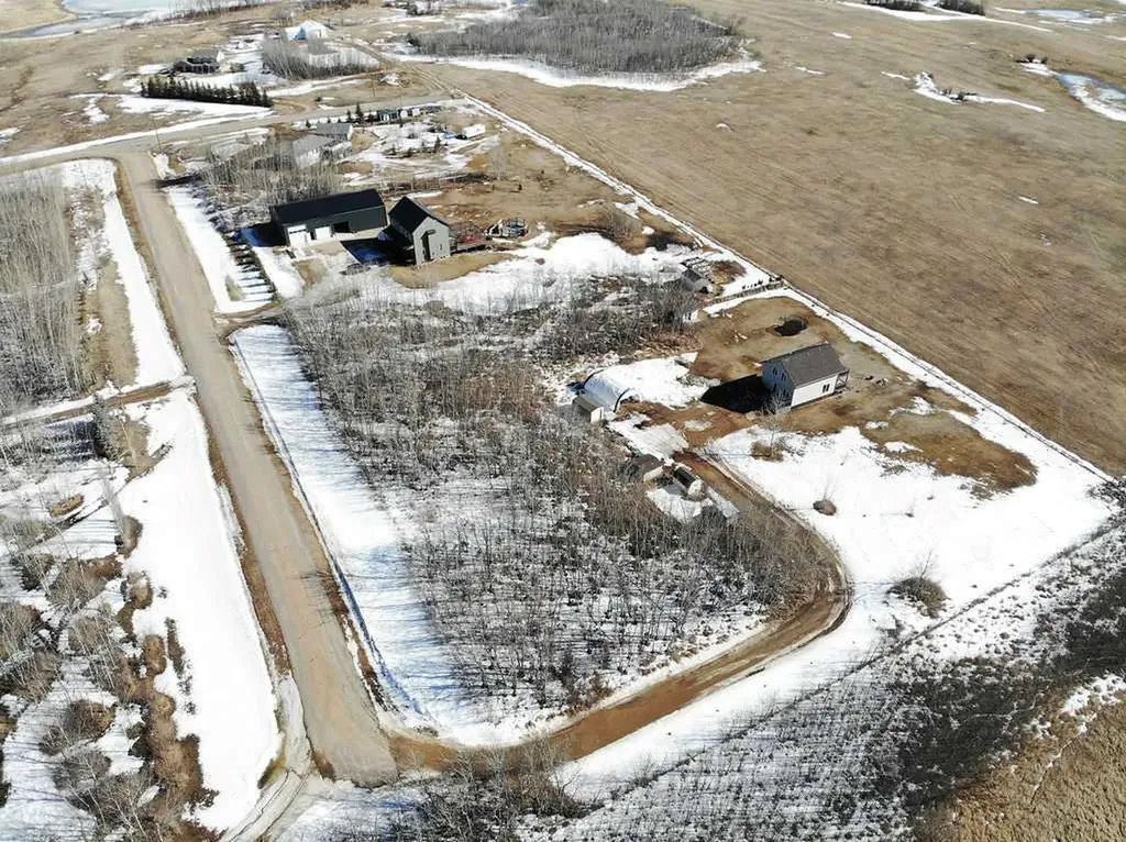 5 Dogwood Drive Rural Wainwright No. 61 M.d. Of AB T9W 1T5