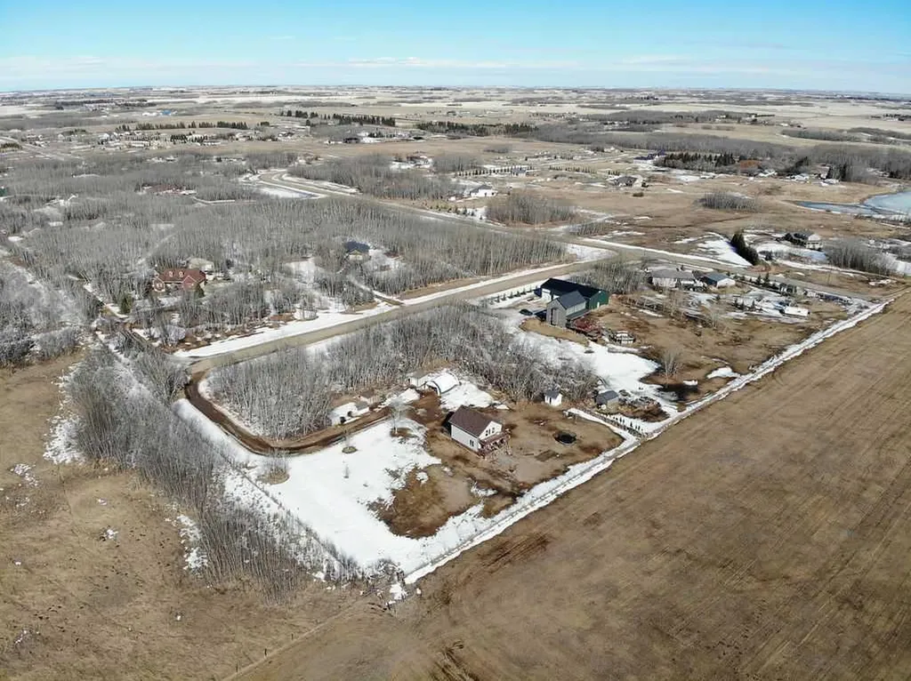 5 Dogwood Drive Rural Wainwright No. 61 M.d. Of AB T9W 1T5