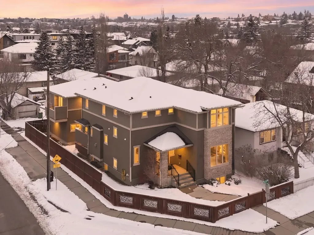 201 12 Street NE Calgary AB T2E 4P7