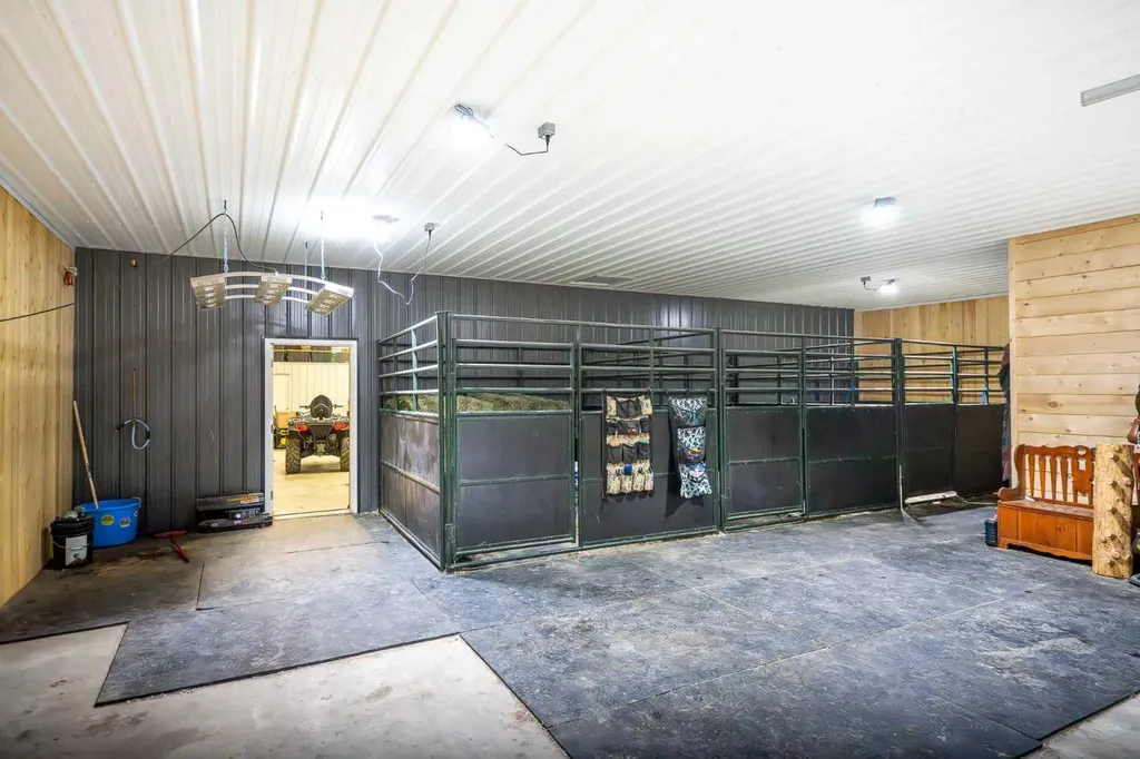 433002 Range Road 24 Rural Ponoka County AB T0C 2J0