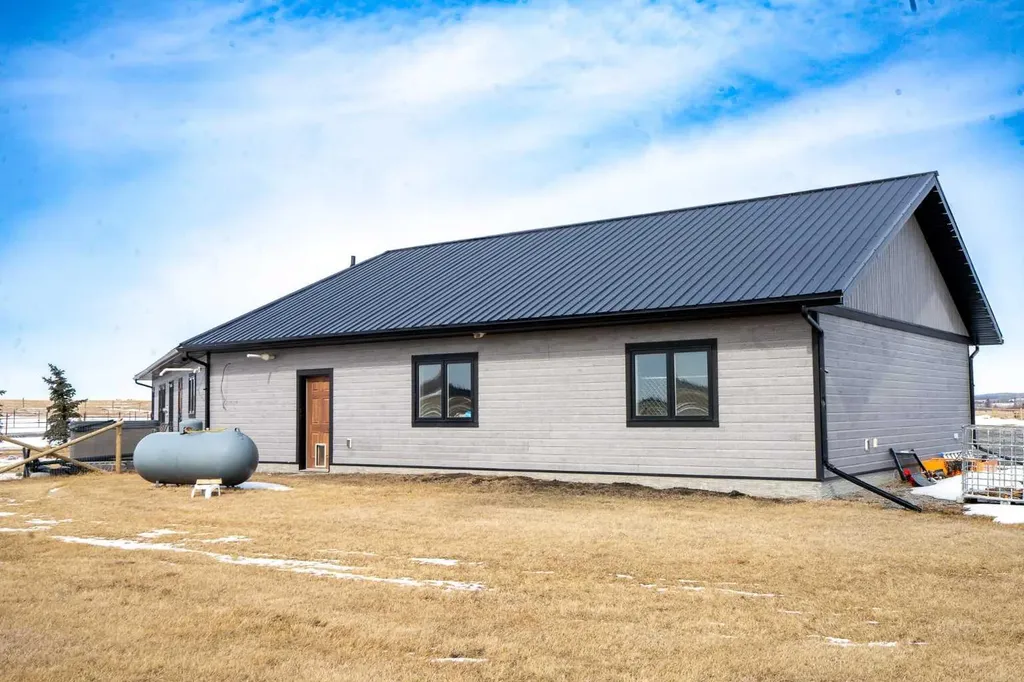 433002 Range Road 24 Rural Ponoka County AB T0C 2J0