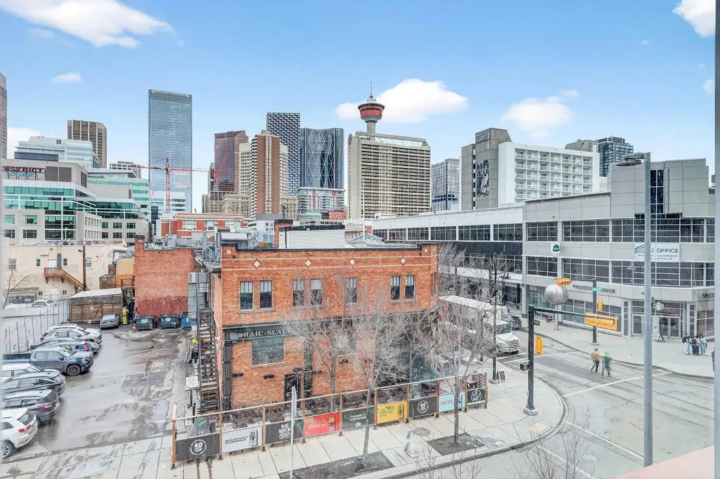 215 13 Avenue SW Calgary AB T2R0V6