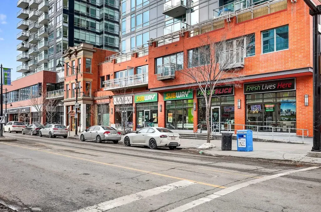 215 13 Avenue SW Calgary AB T2R0V6