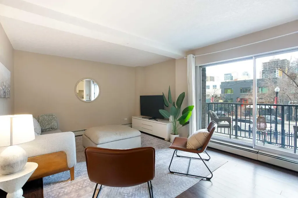 515 17 Avenue SW Calgary AB T2S 0A9