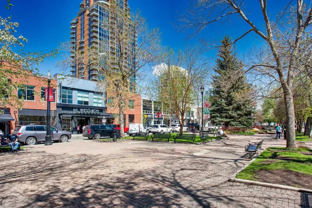 515 17 Avenue SW Calgary AB T2S 0A9