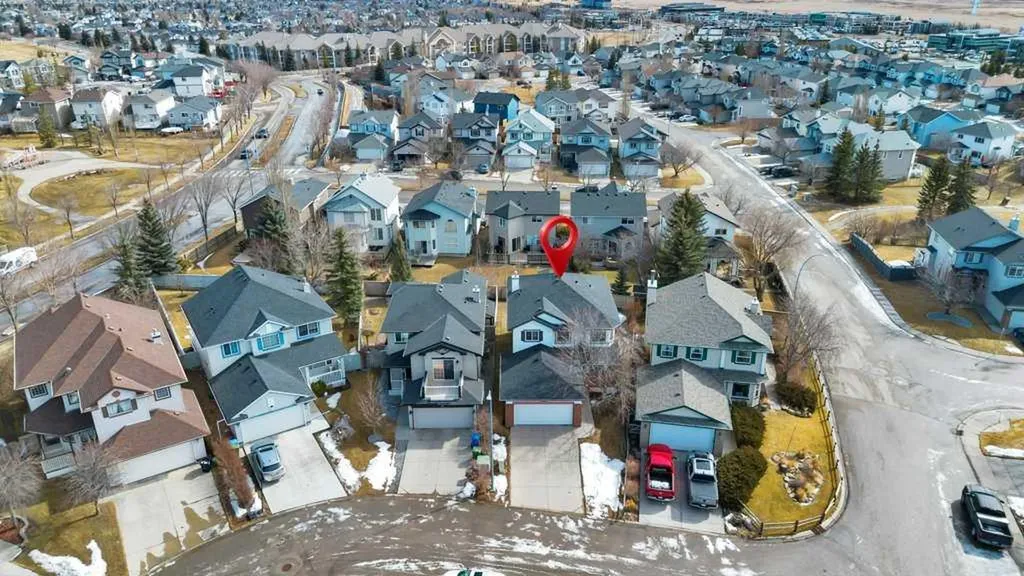 52 Country Hills Green NW Calgary AB T3K 4Y4