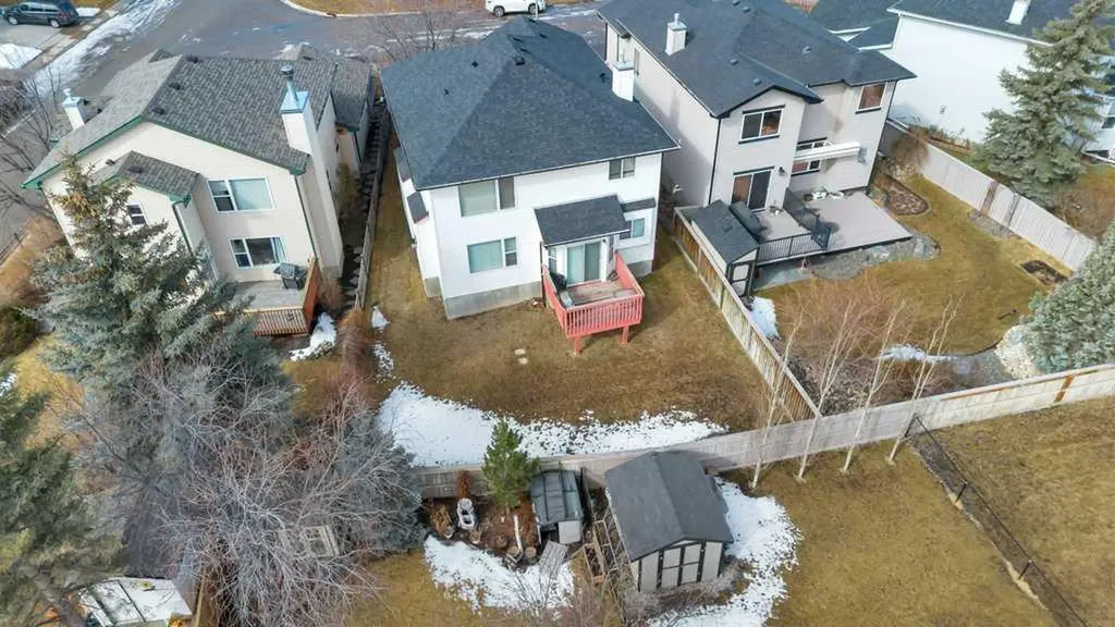 52 Country Hills Green NW Calgary AB T3K 4Y4