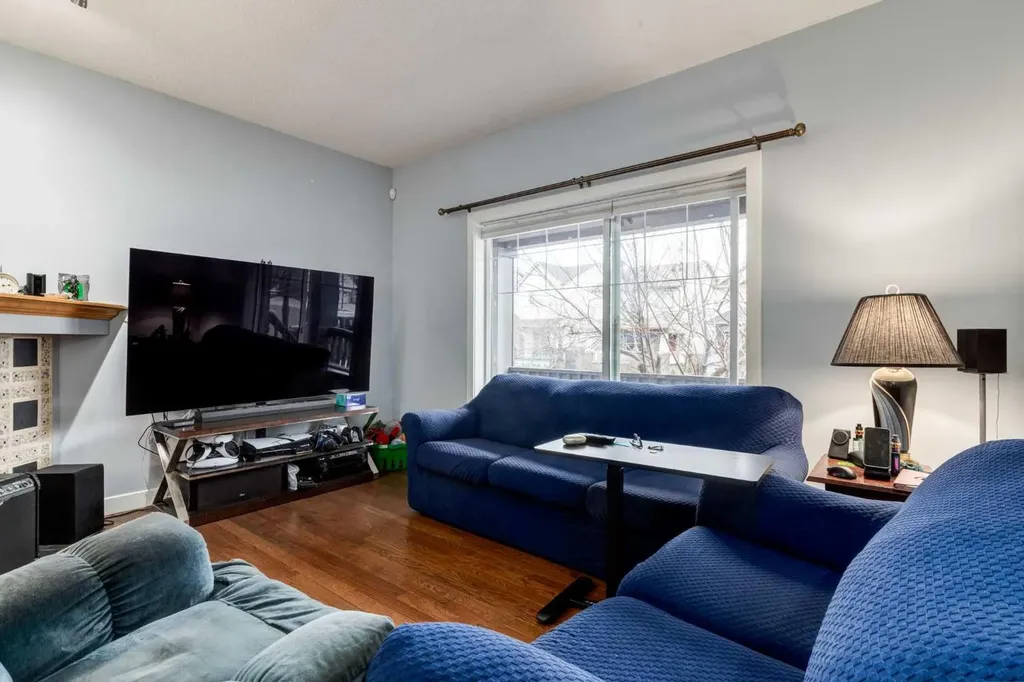 216 Silverado Range Close SW Calgary AB T2X 0C1