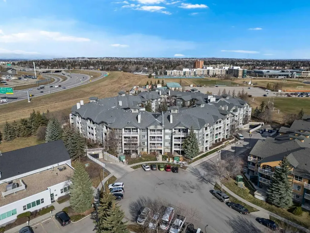 35 Richard Court SW Calgary AB T3E 7N9