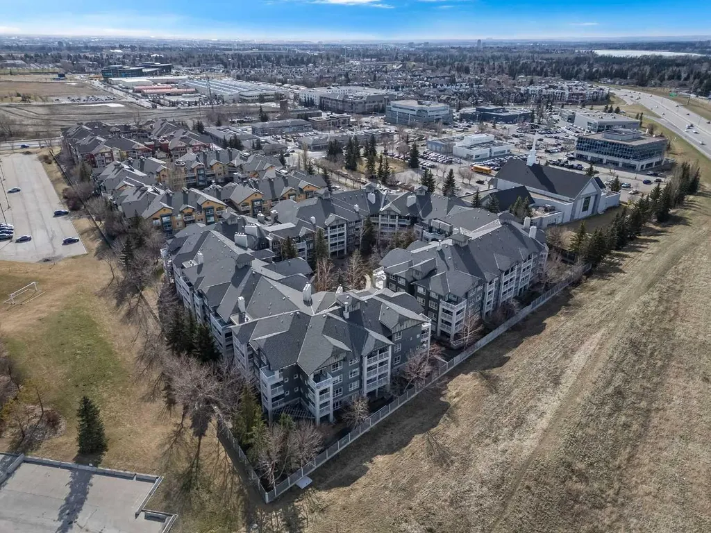 35 Richard Court SW Calgary AB T3E 7N9